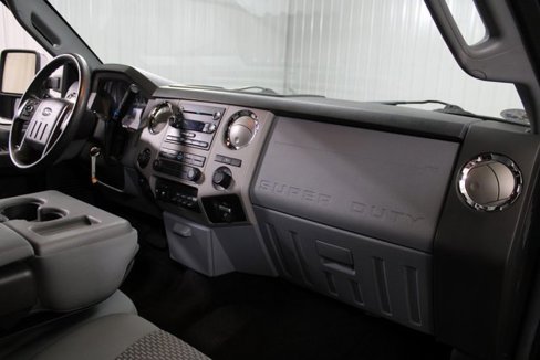 Certified 2016 Ford F350 XLT w/ XLT Premium Package image 5
