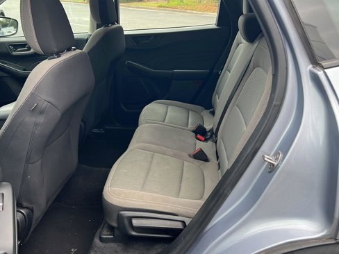 Used 2022 Ford Escape S image 5