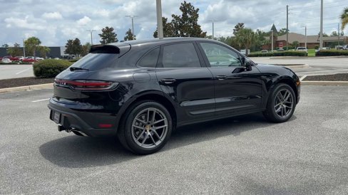 New 2025 Porsche Macan image 8