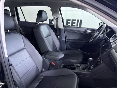 Used 2019 Volkswagen Tiguan SEL image 25