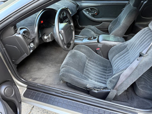 Used 2000 Pontiac Firebird Formula w/ Opt Pkg image 15