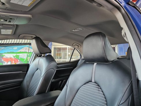Used 2024 Toyota Camry SE w/ Cold Weather Package image 24
