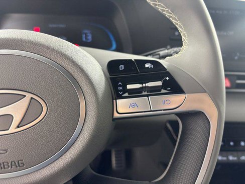 New 2025 Hyundai Elantra Sport image 26