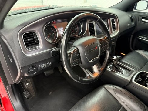 Used 2020 Dodge Charger SXT w/ Leather Interior Group image 9