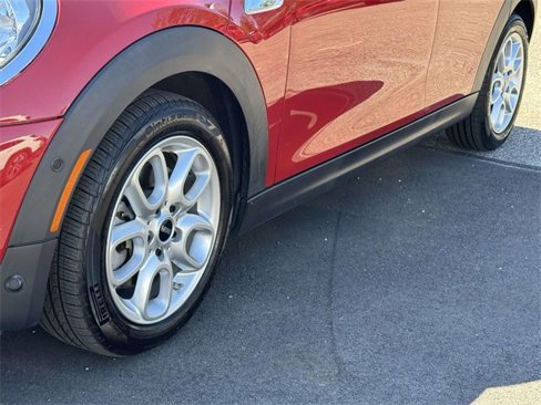 Used 2018 MINI Cooper S image 12