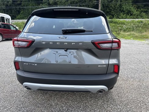 New 2025 Ford Escape Active image 8