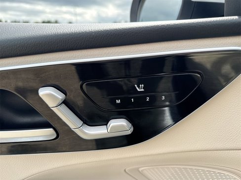Certified 2022 Mercedes-Benz C 300 4MATIC Sedan image 12