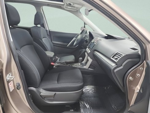 Used 2016 Subaru Forester 2.5i Premium w/ Popular Package #2 image 15