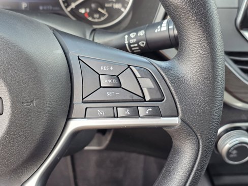 Used 2024 Nissan Altima 2.5 SV image 26
