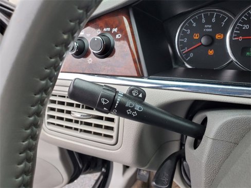 Used 2009 Buick LaCrosse CXL image 13