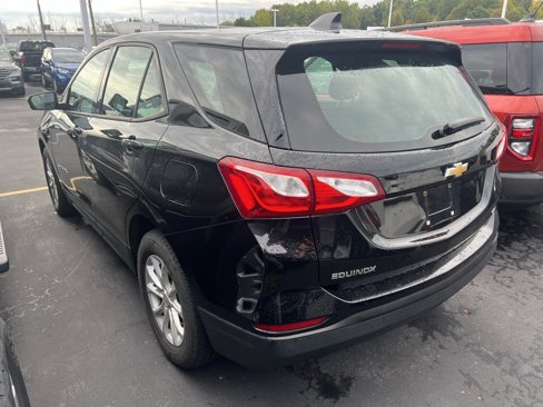Used 2019 Chevrolet Equinox LS image 3