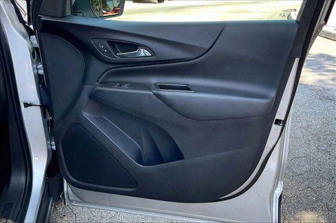 Used 2020 Chevrolet Equinox LT image 23