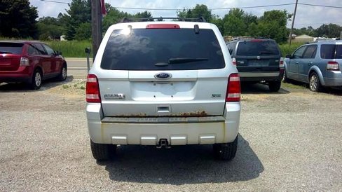 Used 2011 Ford Escape XLT w/ 202A Rapid Spec Order Code image 12