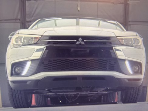 Used 2018 Mitsubishi Outlander Sport LE image 18