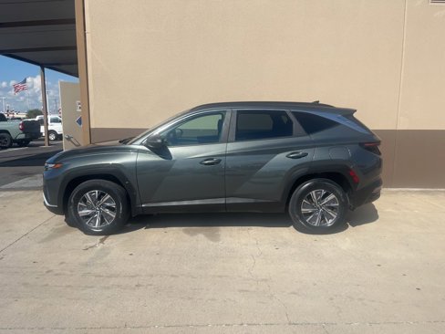 Certified 2022 Hyundai Tucson Blue w/ Cargo Package image 2