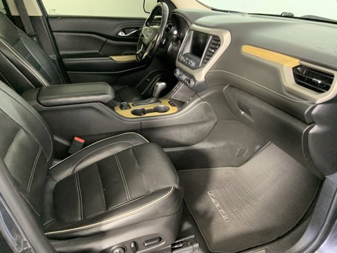 Used 2017 GMC Acadia Denali w/ Technology Package image 16