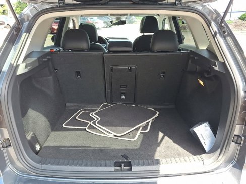 Certified 2022 Volkswagen Taos SE w/ Panoramic Sunroof Package image 30