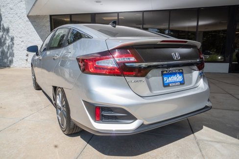 Used 2018 Honda Clarity Touring image 3
