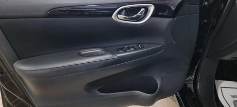 Used 2017 Nissan Sentra SV image 12