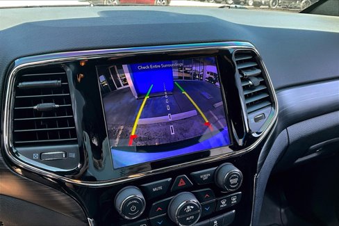 Used 2019 Jeep Grand Cherokee Altitude image 23