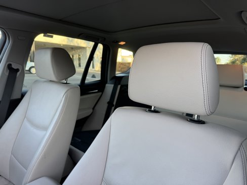 Used 2016 BMW X3 xDrive28i image 15