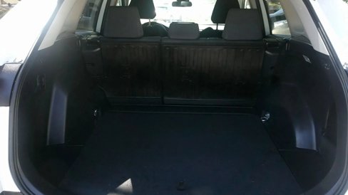 Used 2020 Toyota RAV4 LE image 27