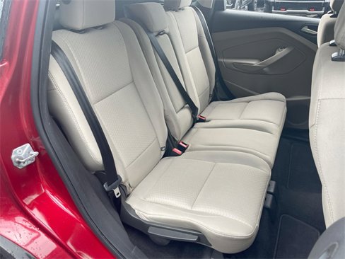 Used 2019 Ford Escape SE image 25