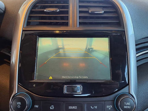 Used 2015 Chevrolet Malibu LT w/ Power Convenience Package image 13