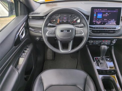 Used 2022 Jeep Compass Altitude w/ Convenience Group image 16