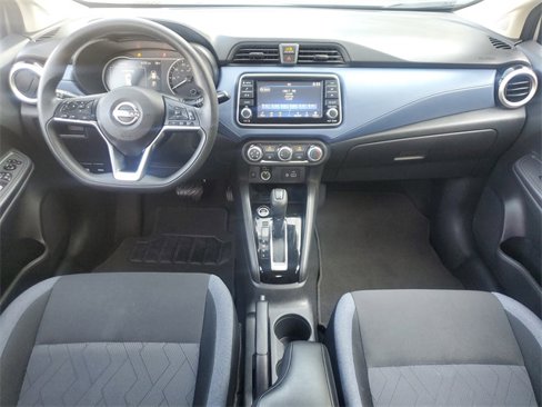 Used 2023 Nissan Versa SV image 14