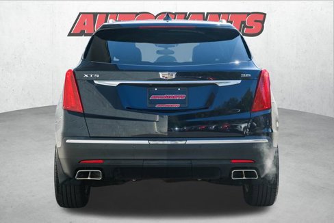 Used 2017 Cadillac XT5 FWD image 8