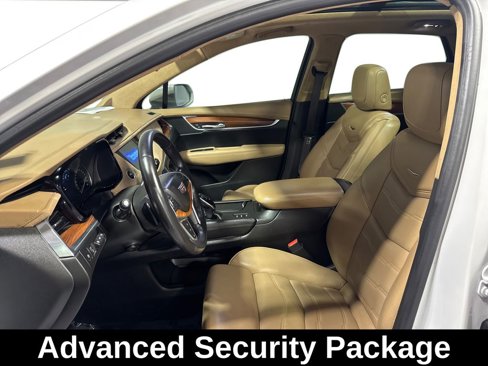 Used 2017 Cadillac XT5 Platinum image 10