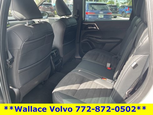 Used 2022 Mitsubishi Outlander SE image 19