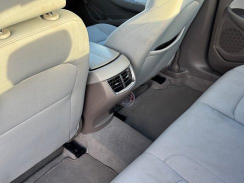 Used 2024 Chevrolet Malibu LT image 18