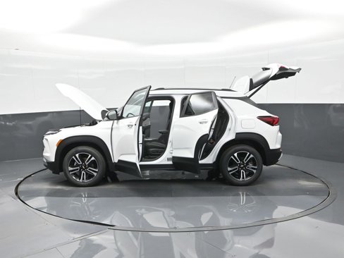 New 2025 Chevrolet TrailBlazer LT w/ Convenience Package image 30