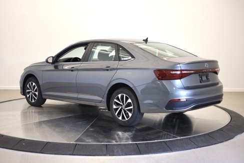 New 2025 Volkswagen Jetta S image 5