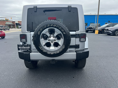 Used 2017 Jeep Wrangler Unlimited Sahara w/ Connectivity Group image 5