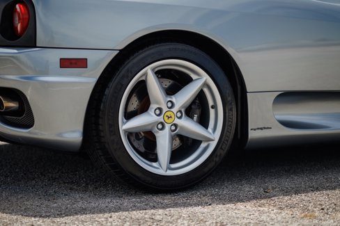 Used 2004 Ferrari 360 Spider image 30