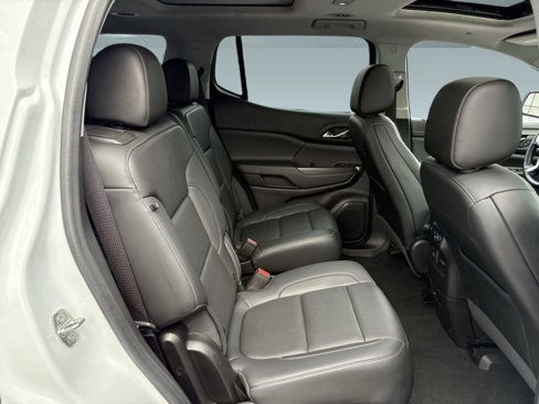 Used 2022 GMC Acadia SLT image 23