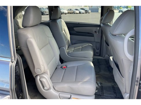 Used 2016 Honda Odyssey Touring Elite image 19