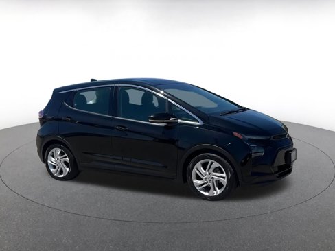 Used 2023 Chevrolet Bolt LT w/ Driver Confidence Package image 2