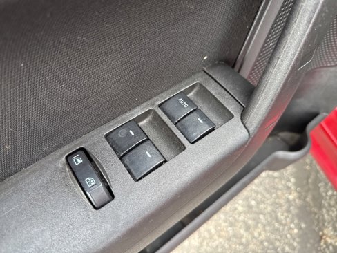 Used 2011 Ford Focus SES w/ 401A Rapid Spec Order Code image 14