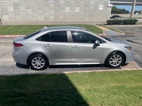 Used 2023 Toyota Corolla LE image 19