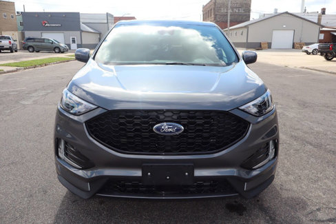 Used 2022 Ford Edge ST-Line w/ Class II Trailer Tow Package image 12