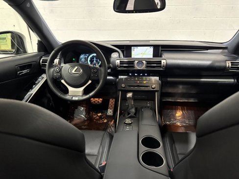 Used 2016 Lexus IS 200t image 57