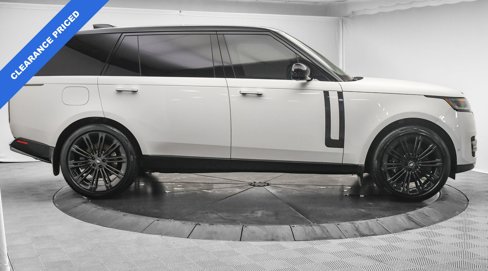 Used 2025 Land Rover Range Rover Long Wheelbase SE image 11