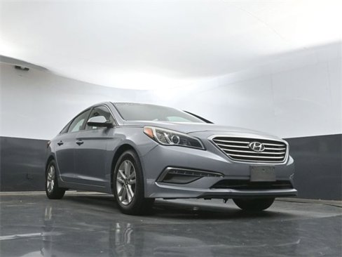 Used 2015 Hyundai Sonata SE image 27