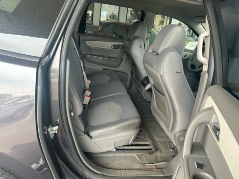 Used 2015 Chevrolet Traverse LS image 5