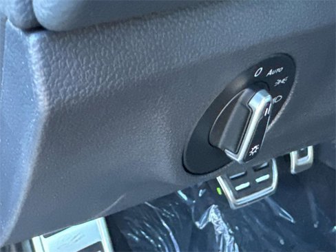 New 2025 Volkswagen Jetta Sport image 27