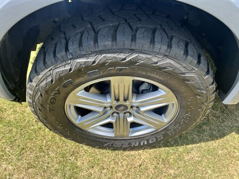 Used 2019 Ford F150 Lariat w/ Equipment Group 502A Luxury image 43